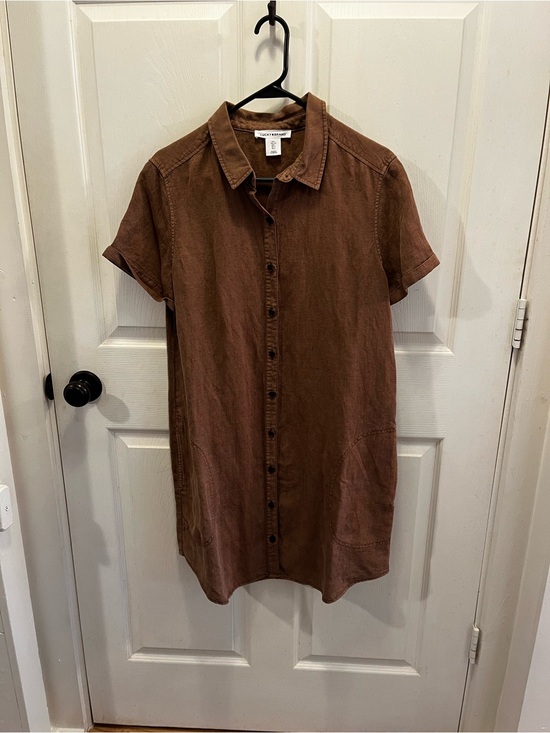 Lucky Brand Dresses & Skirts - Lucky Brand Brown Short-Sleeve Button-Down dress.